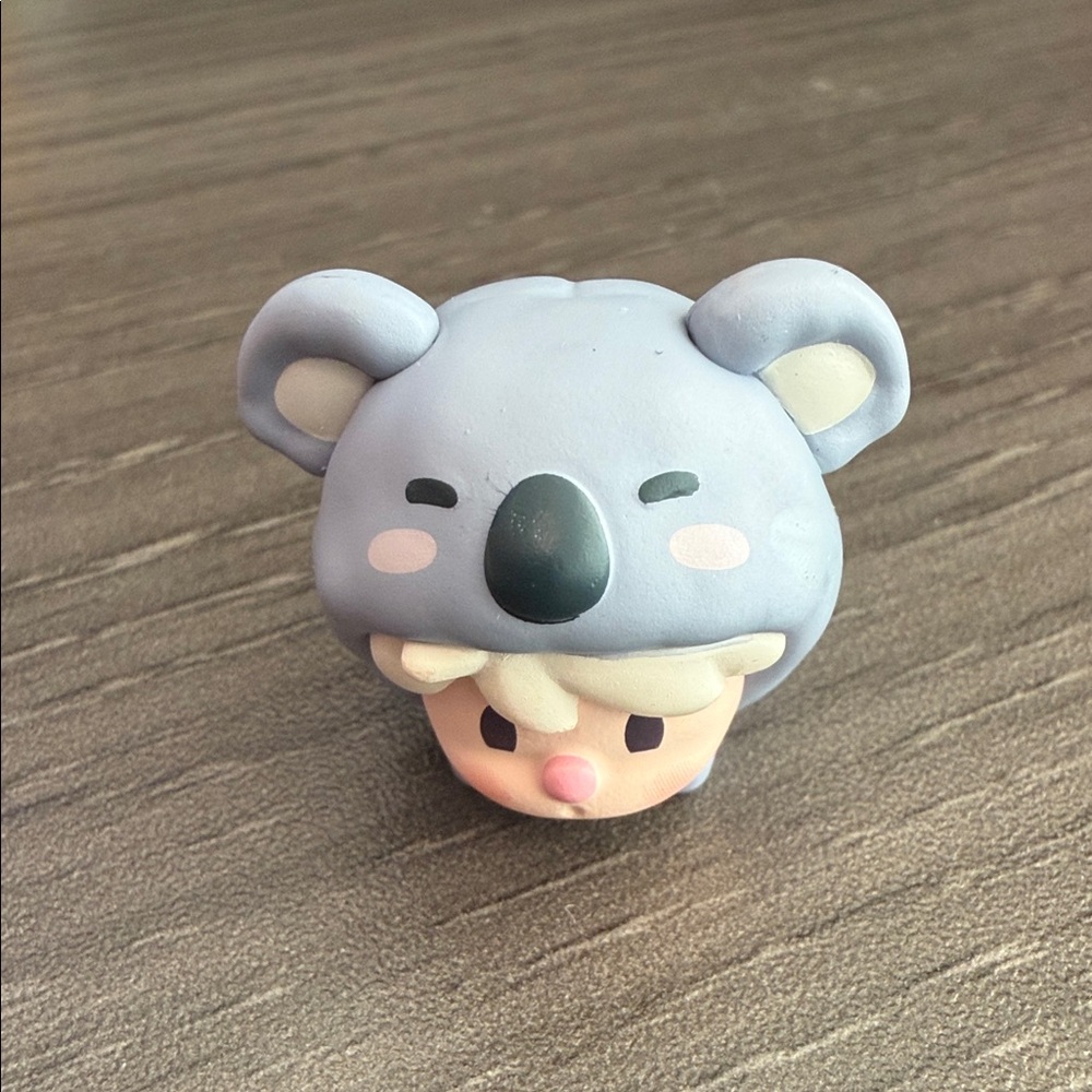 POP MART - Pop Bean Sweet Bean Lying Koala Mini Figurine